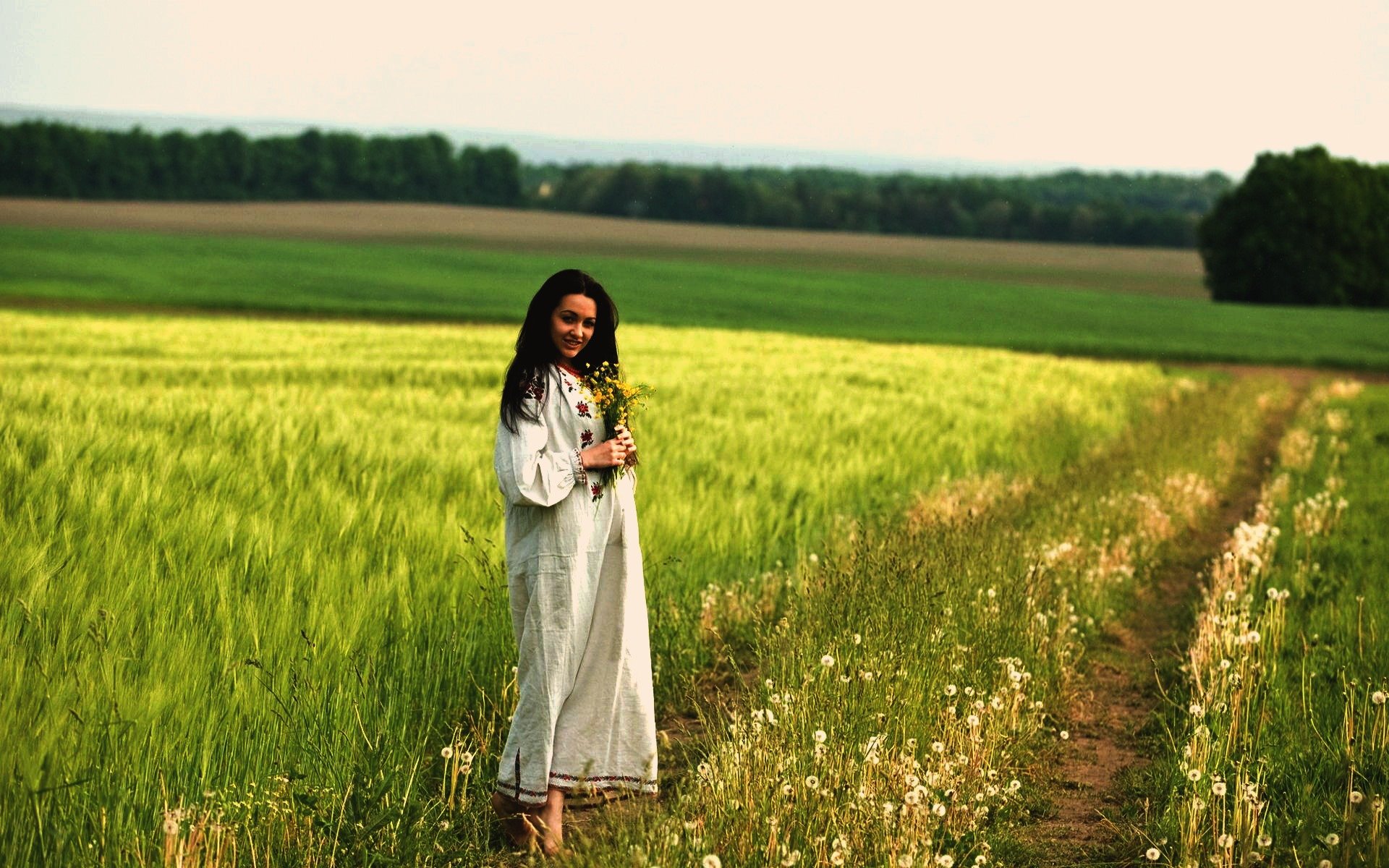 Women in Slavic costumes in Bishkek
