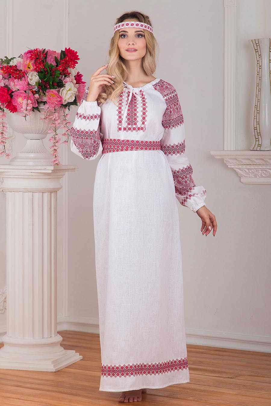 Women in Slavic costumes in Bishkek