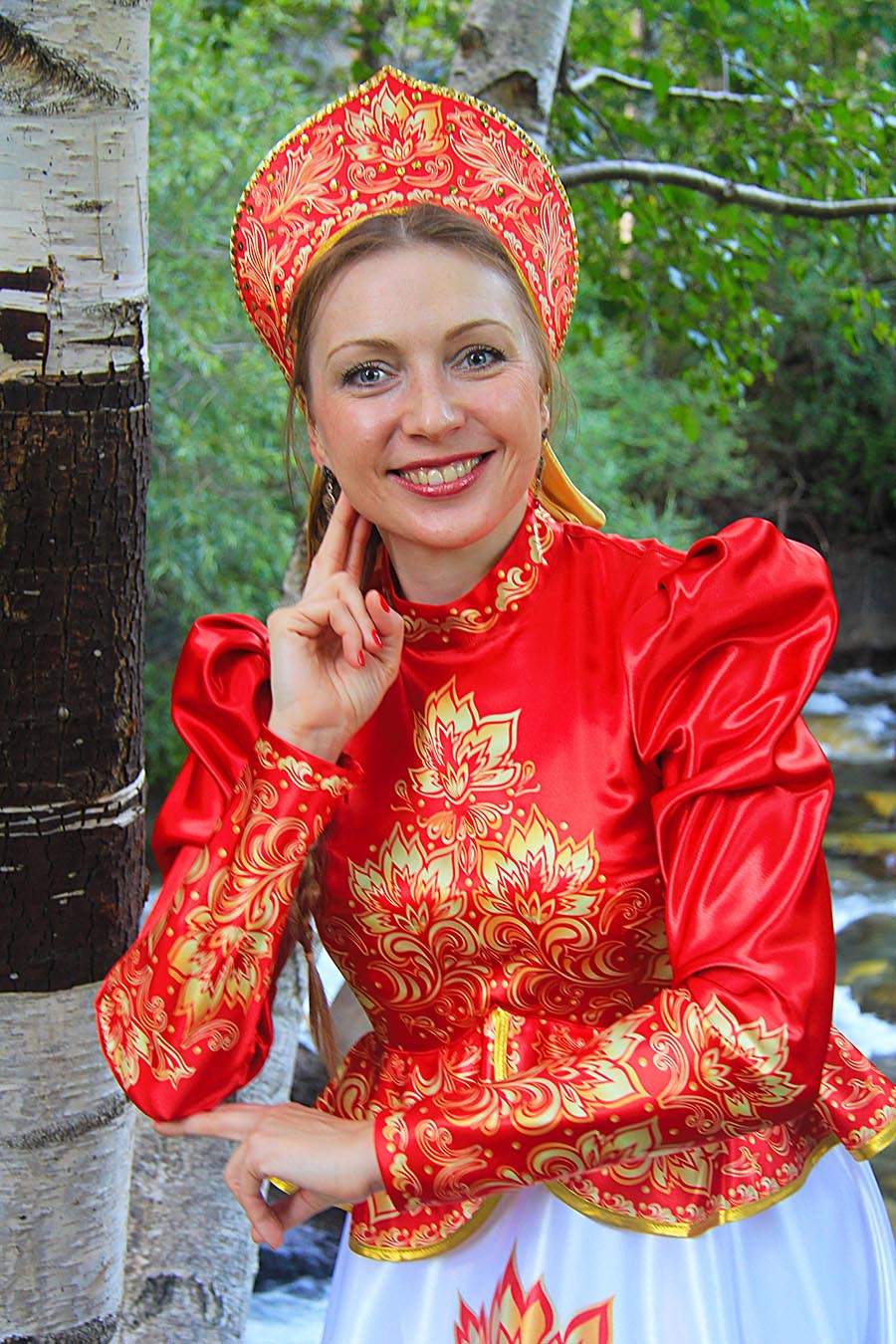 Women in Slavic costumes in Bishkek