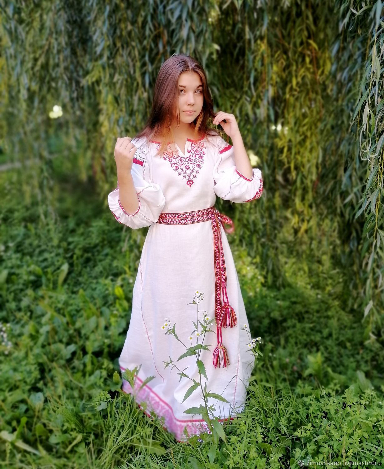 Girl Girls in Slavic costumes in Bishkek